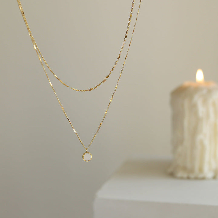 Double White Shell Round Geometric Clavicle Chain