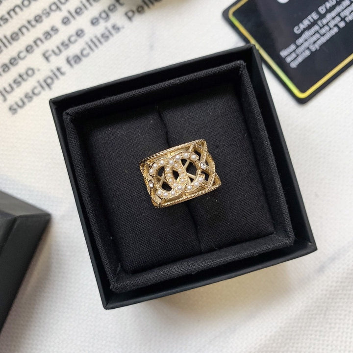 Fashion Double C Pearl Ring