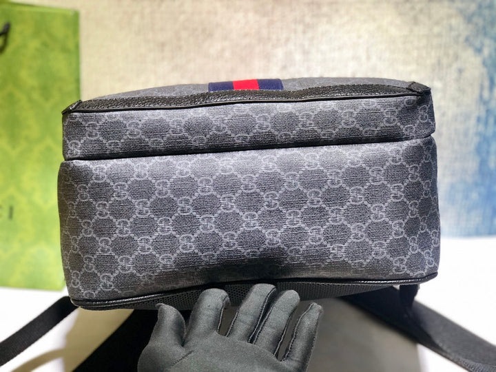 Eternal classic "C" backpack