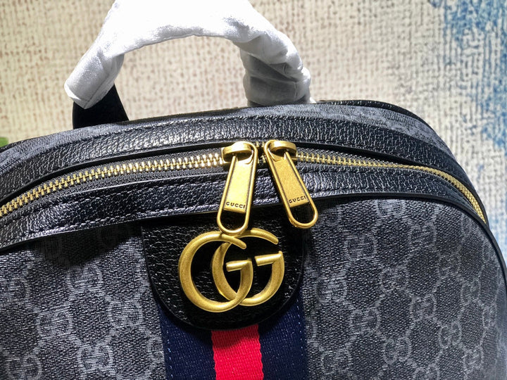 Eternal classic "C" backpack