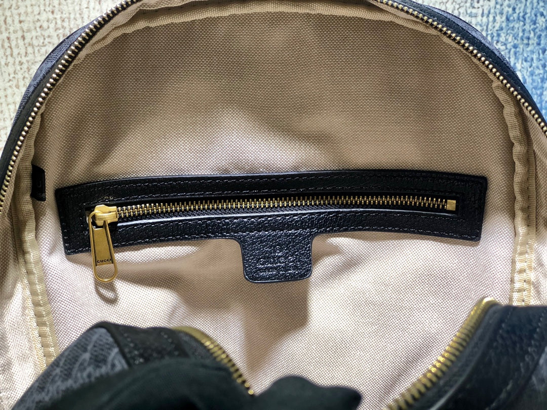 Eternal classic "C" backpack