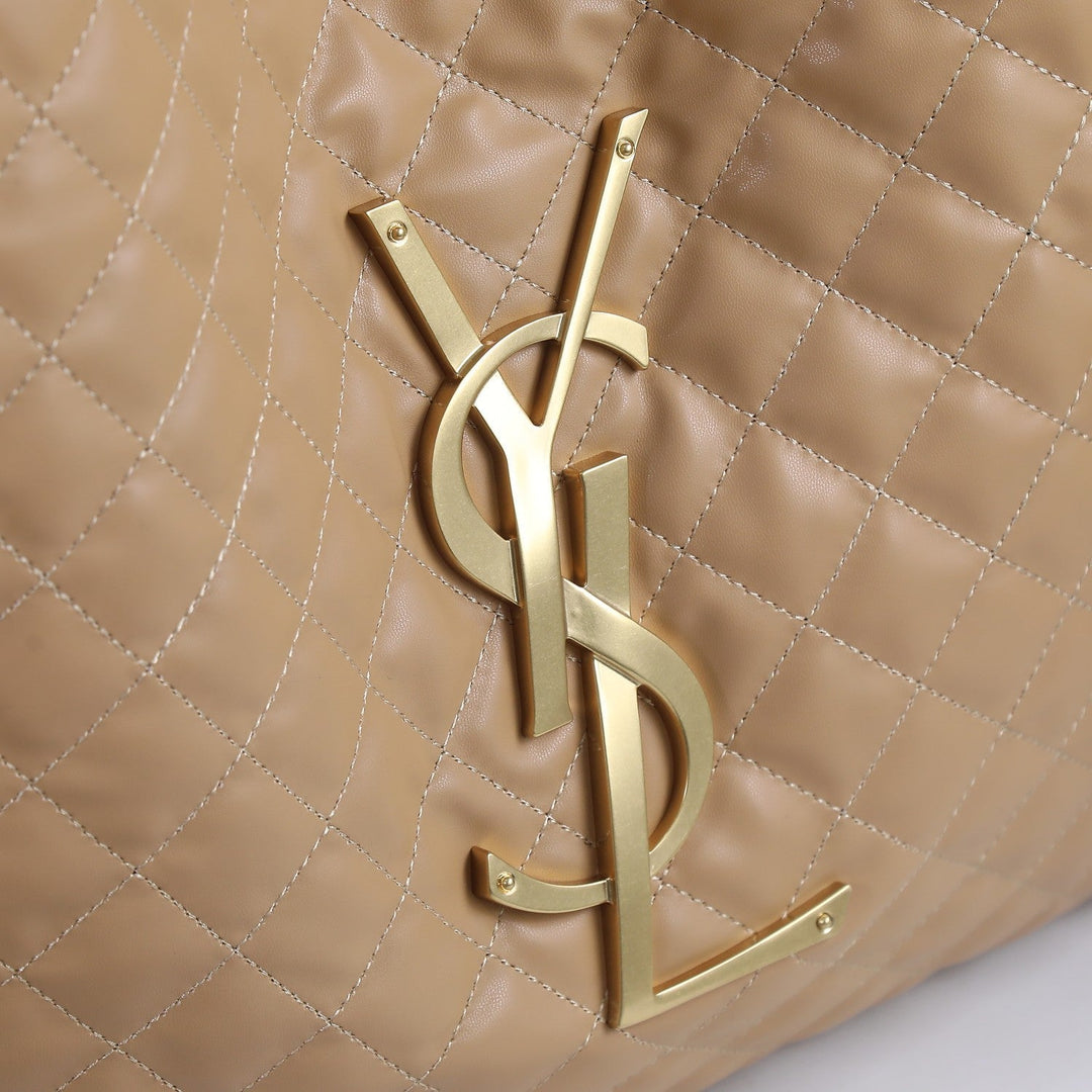 2024 Fashion Large Capacity Cowhide Bag