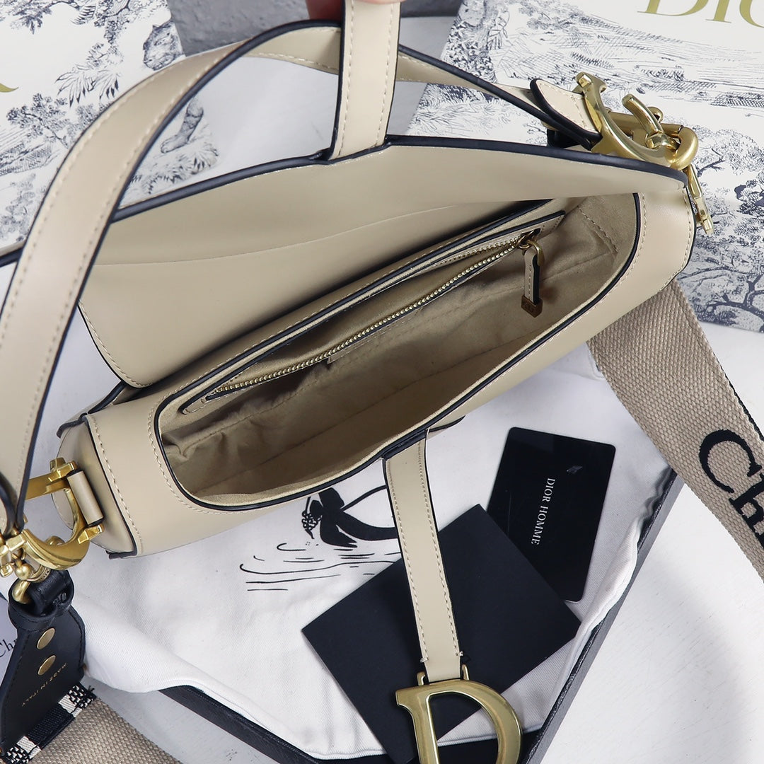 7 Colors Classic Origins Saddle Bag