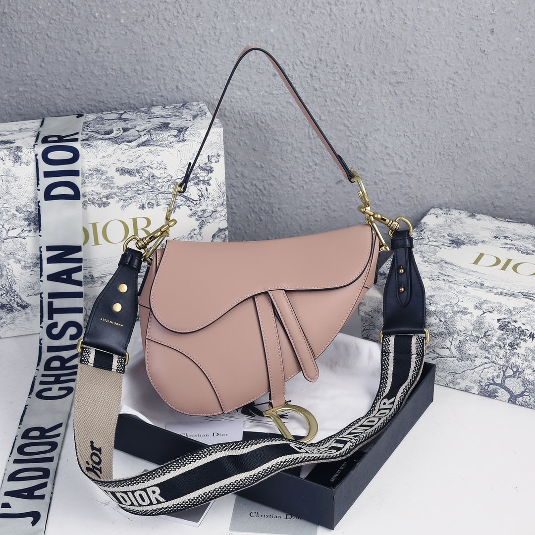 7 Colors Classic Origins Saddle Bag