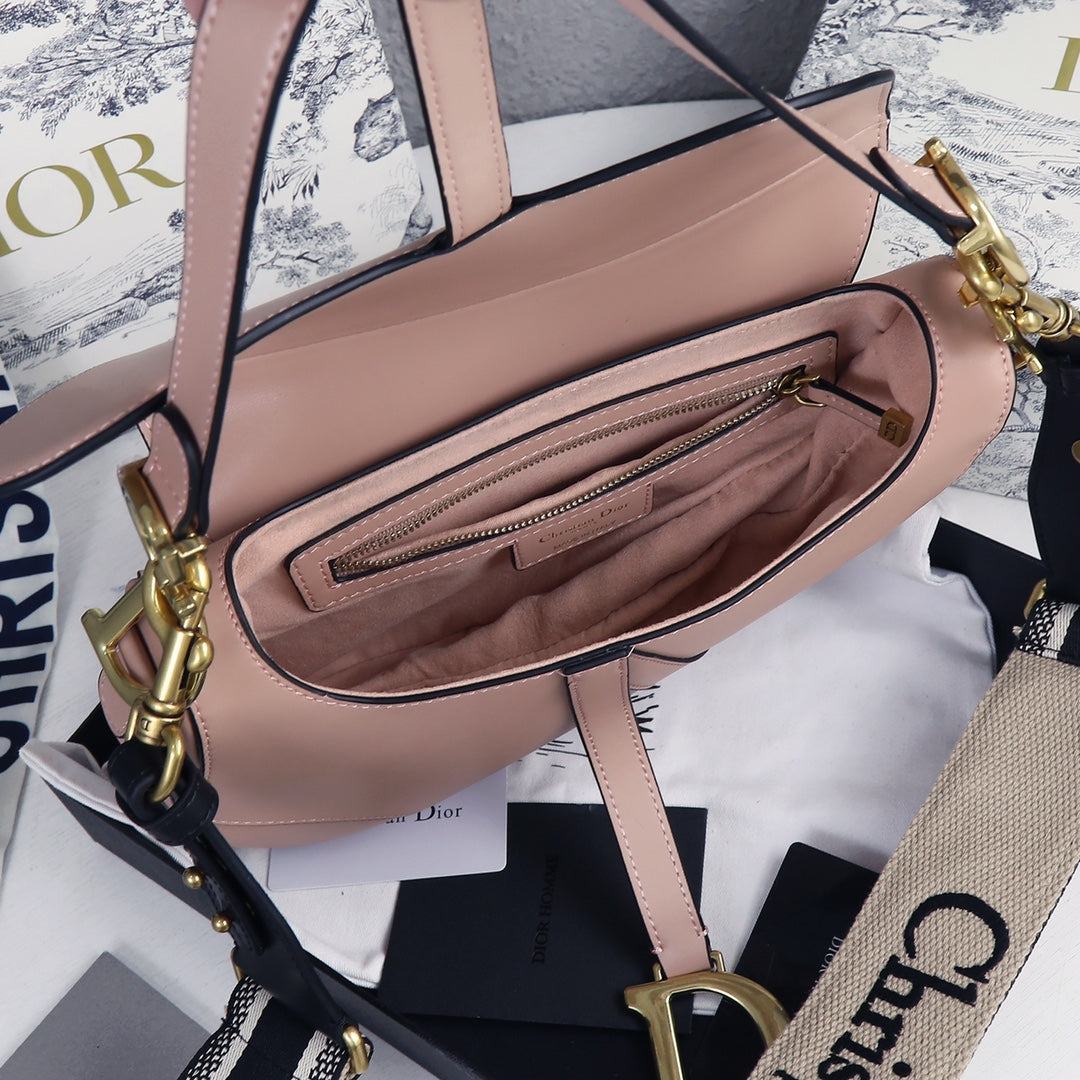 7 Colors Classic Origins Saddle Bag