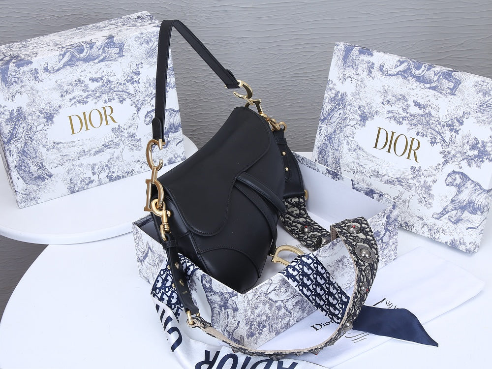 7 Colors Classic Origins Saddle Bag