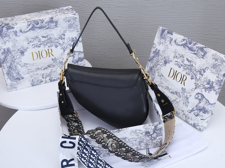 7 Colors Classic Origins Saddle Bag