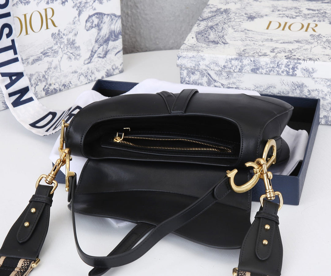 7 Colors Classic Origins Saddle Bag