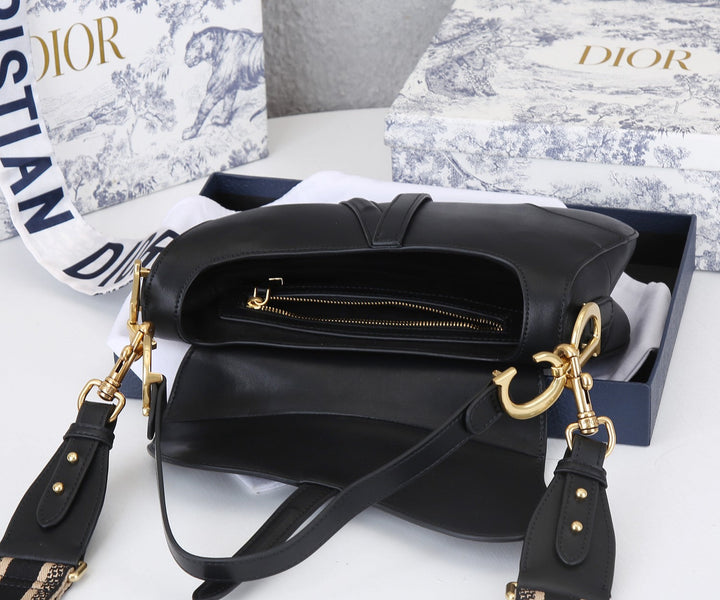 7 Colors Classic Origins Saddle Bag