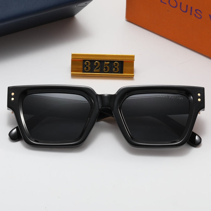 4 colors simple square letter sunglasses