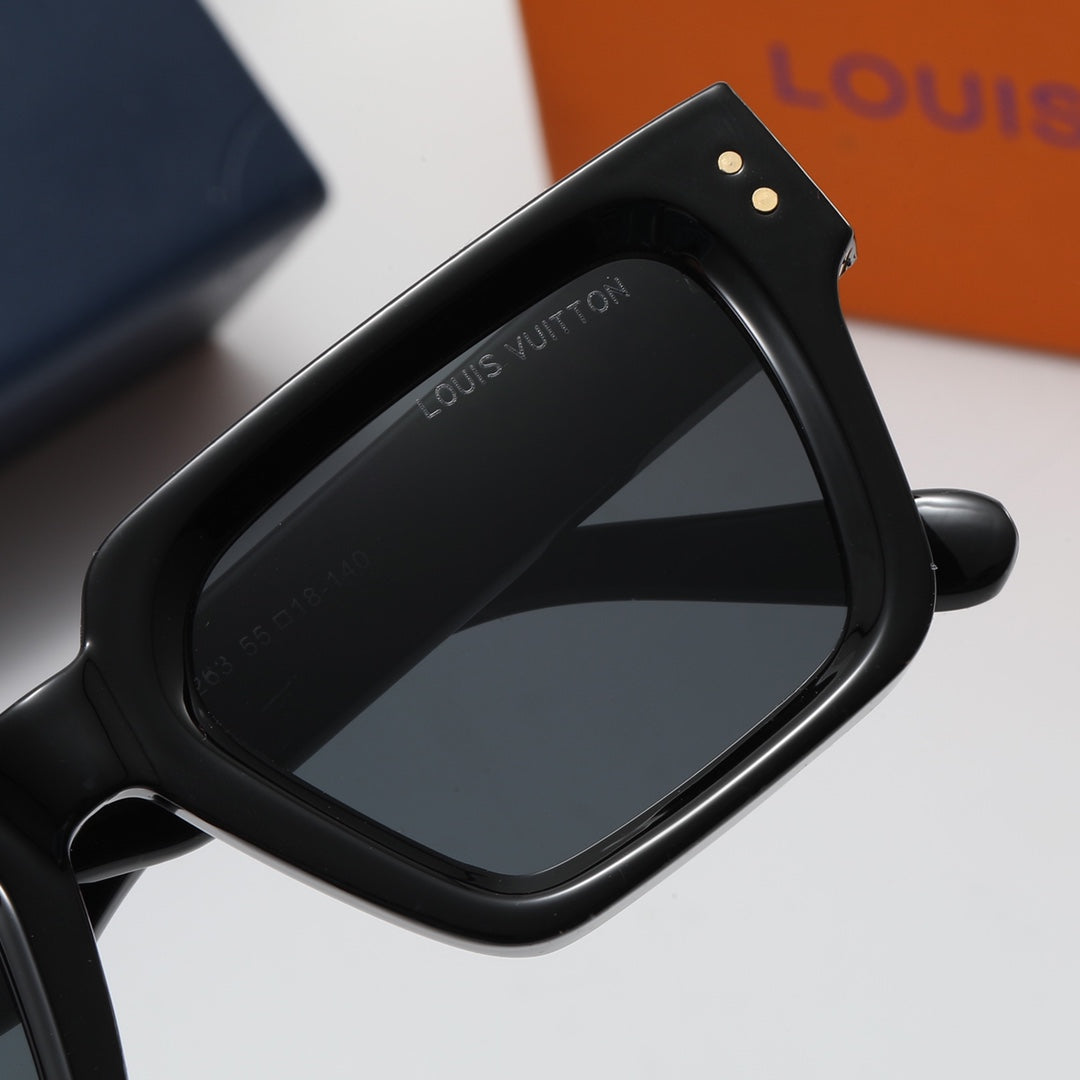 4 colors simple square letter sunglasses