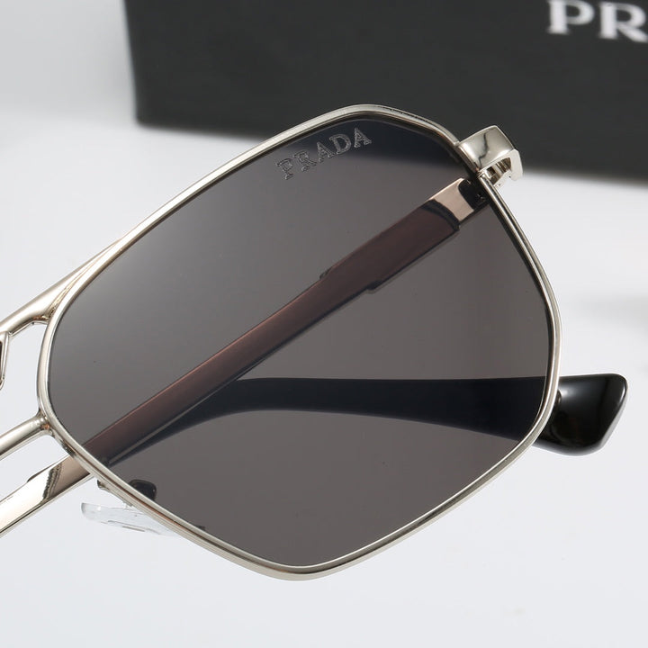 4-color fashion PA letter sunglasses