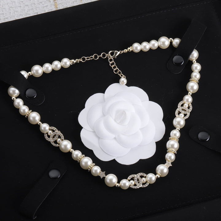 Fashion CC Pearl Round Necklace