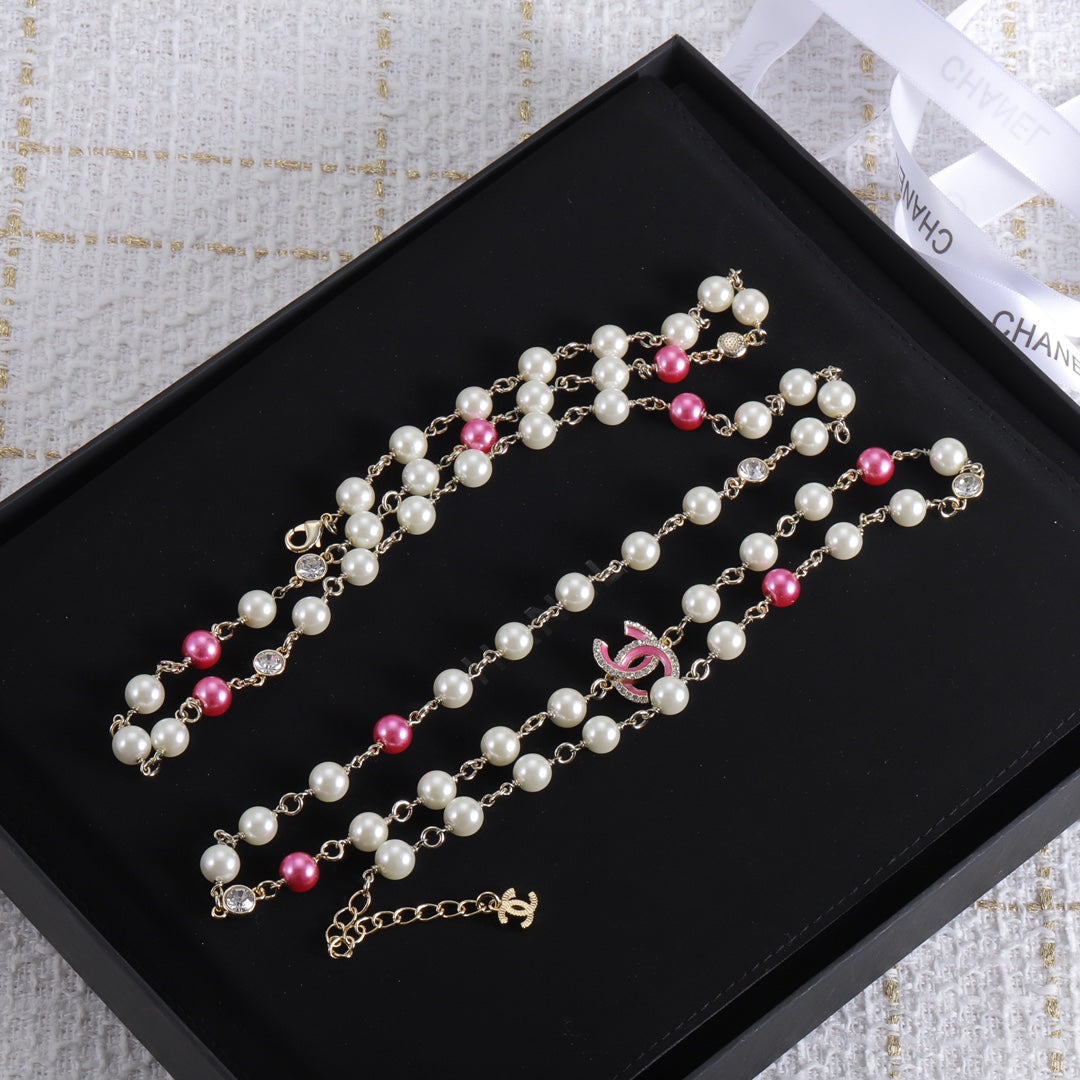 Fashion CC Pearl Necklace