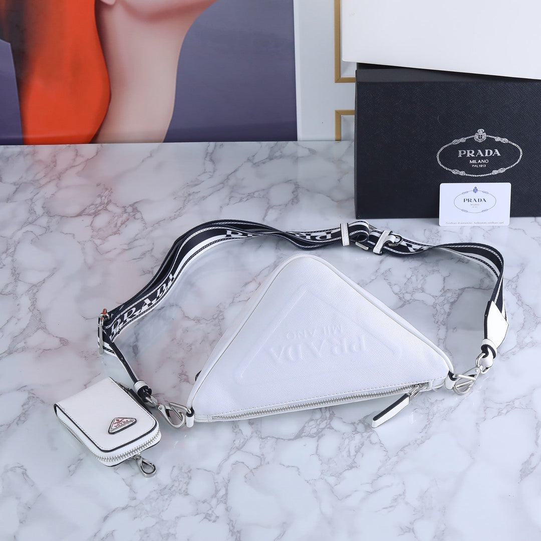6 Color Quarterly New Triangle Bag