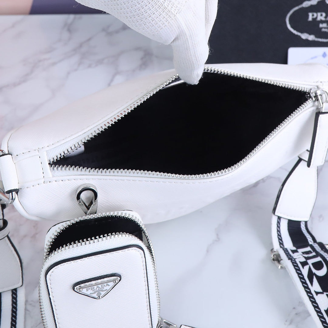 6 Color Quarterly New Triangle Bag