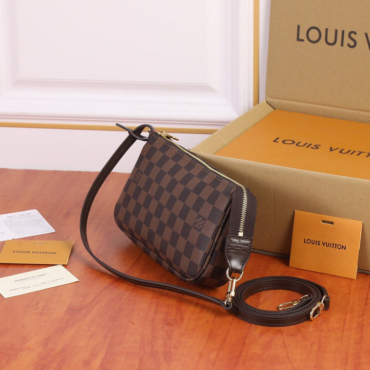 Classic three-color canvas clutch/shoulder bag