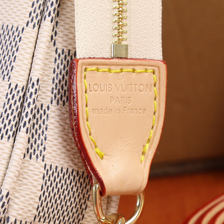 Classic three-color canvas clutch/shoulder bag