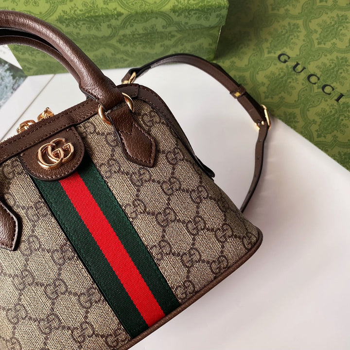 Fashionable and exquisite cowhide handbag