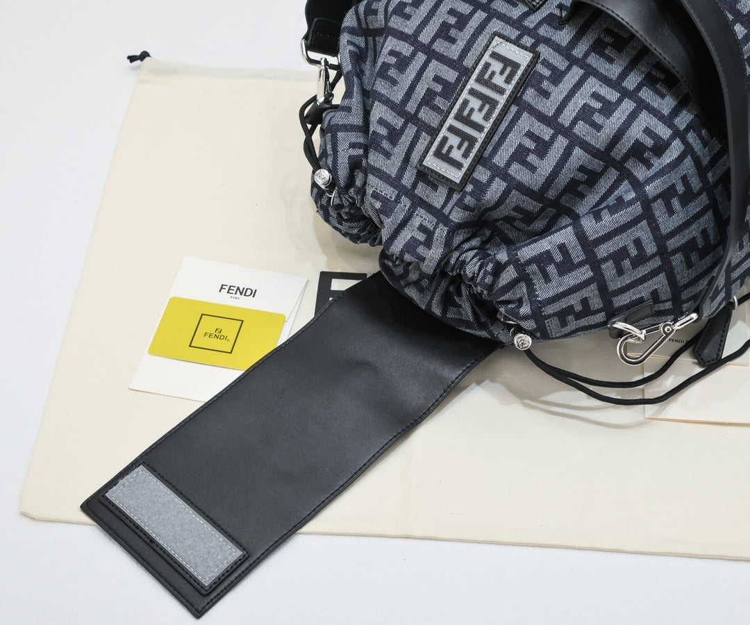 3 colors-large capacity backpack