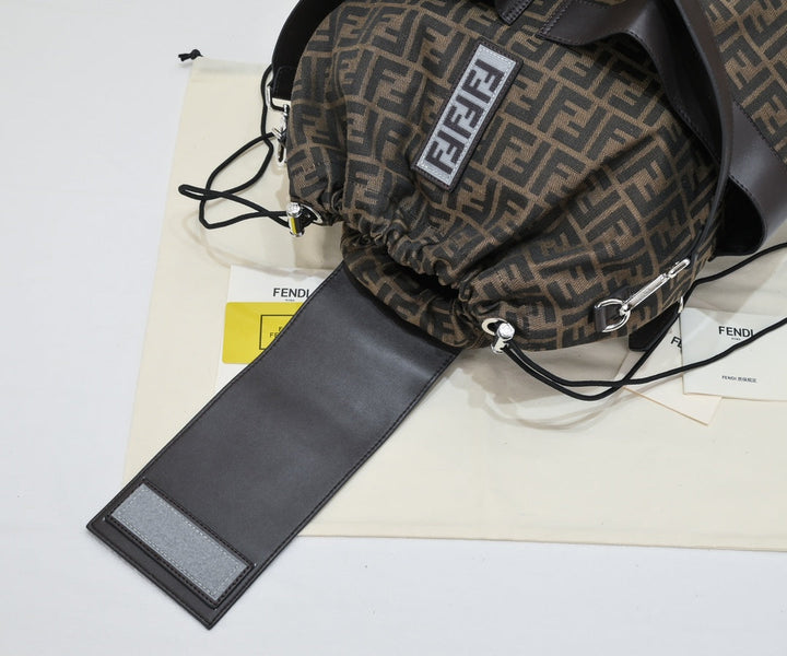 3 colors-large capacity backpack