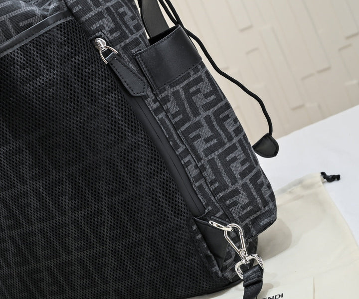 3 colors-large capacity backpack