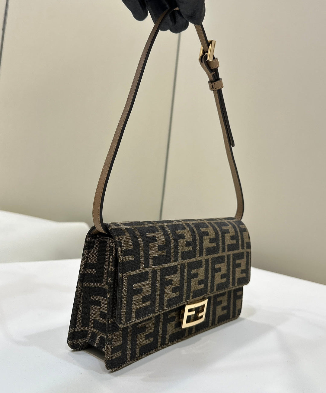Classic Baguette Handbag