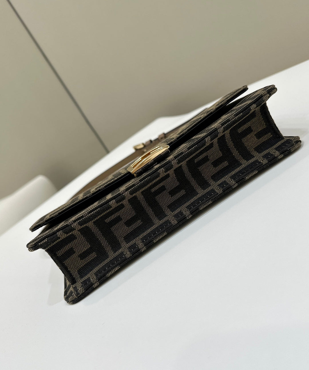 Classic Baguette Handbag