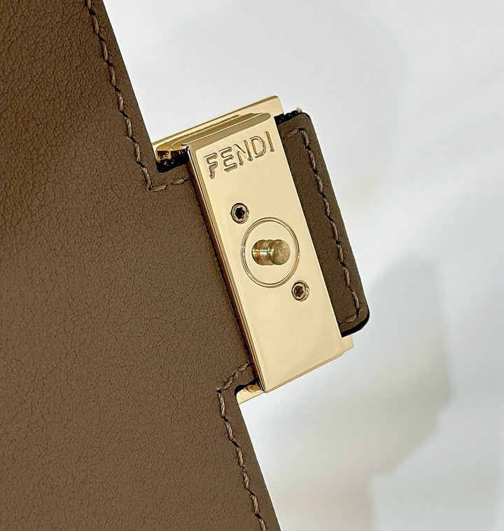 Classic Baguette Handbag