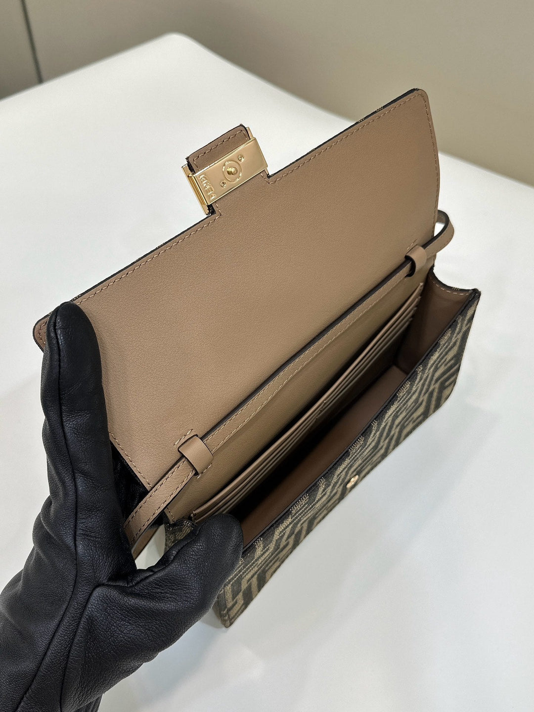 Classic Baguette Handbag