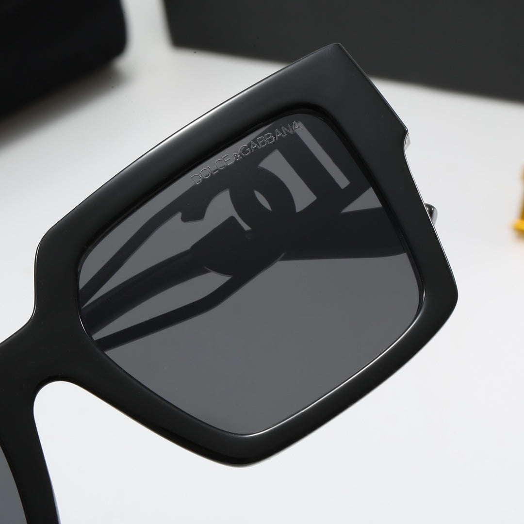 4 Colors - Stylish Metal Mirror Sunglasses