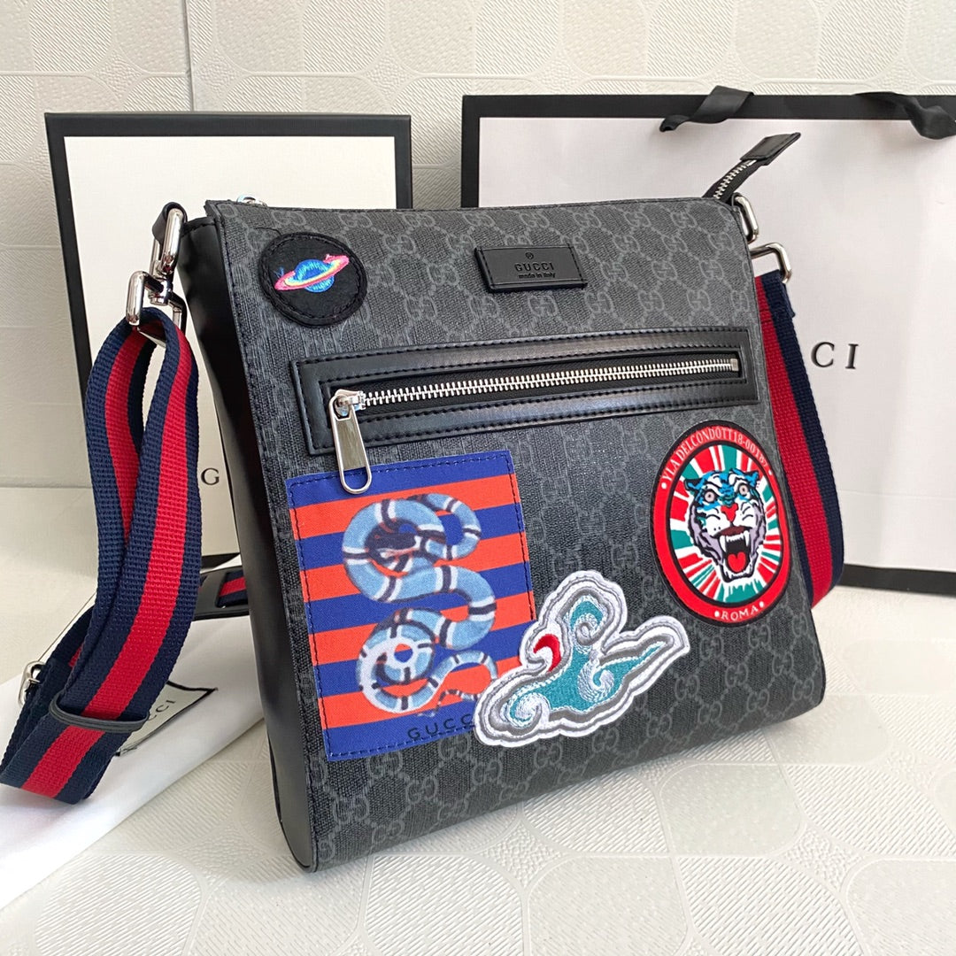5 Colors - Limited Edition Customized Men's Crossbody Bag