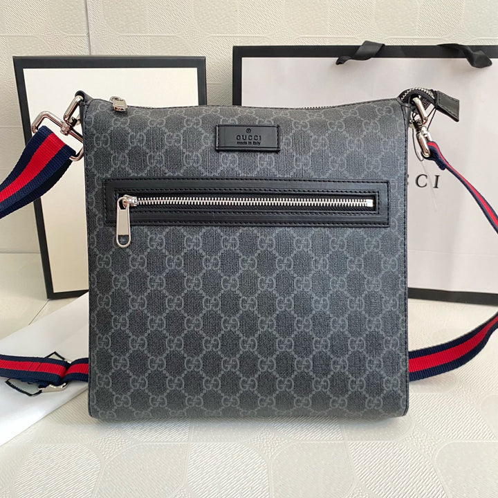 5 Colors - Limited Edition Customized Men's Crossbody Bag
