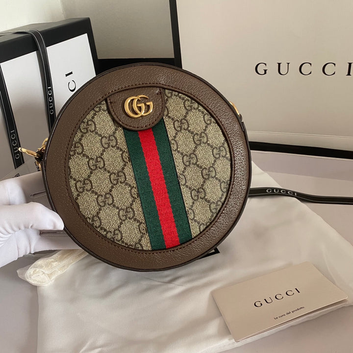 Vintage round bag