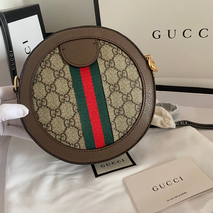 Vintage round bag