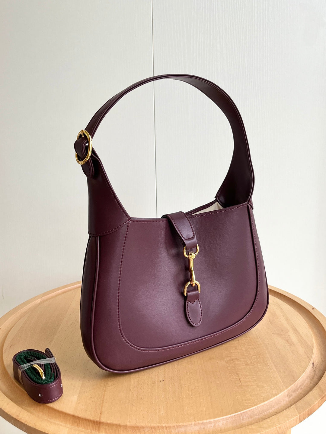 5 Colors - 2024 Funky Lobster Clasp Handbags