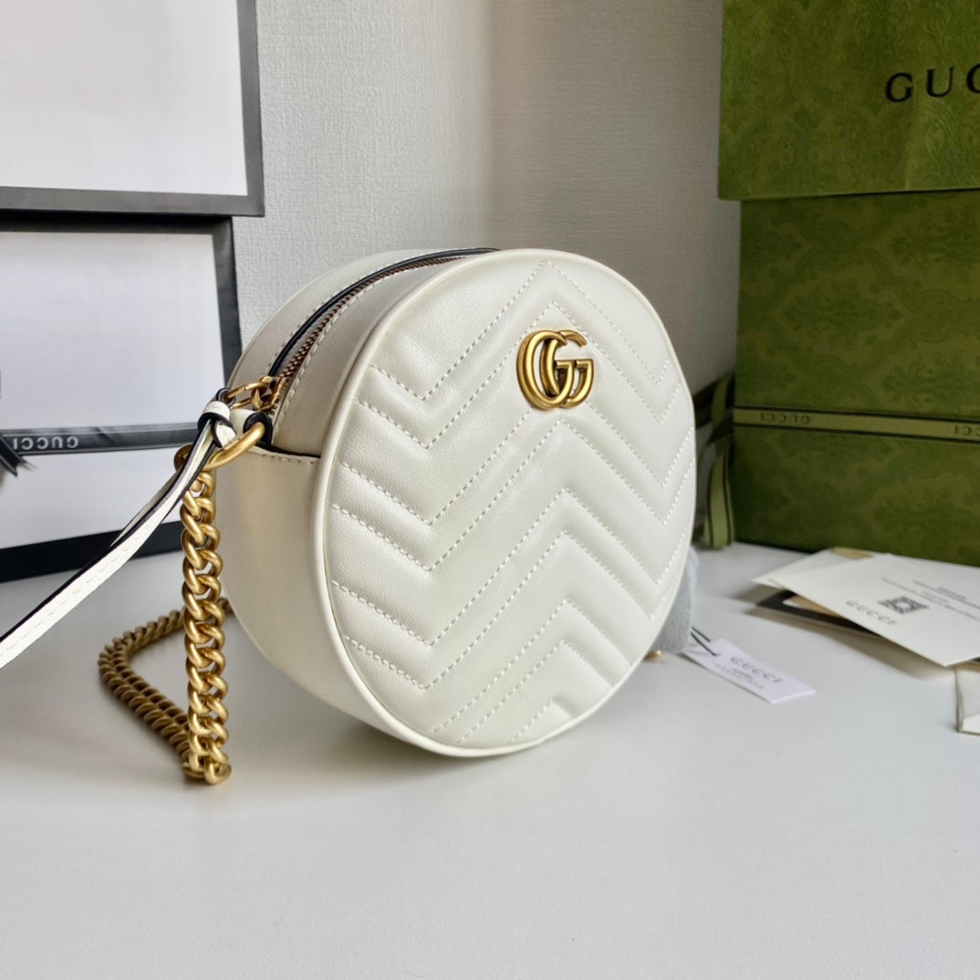 3 Colors - Round Cowhide Handbag