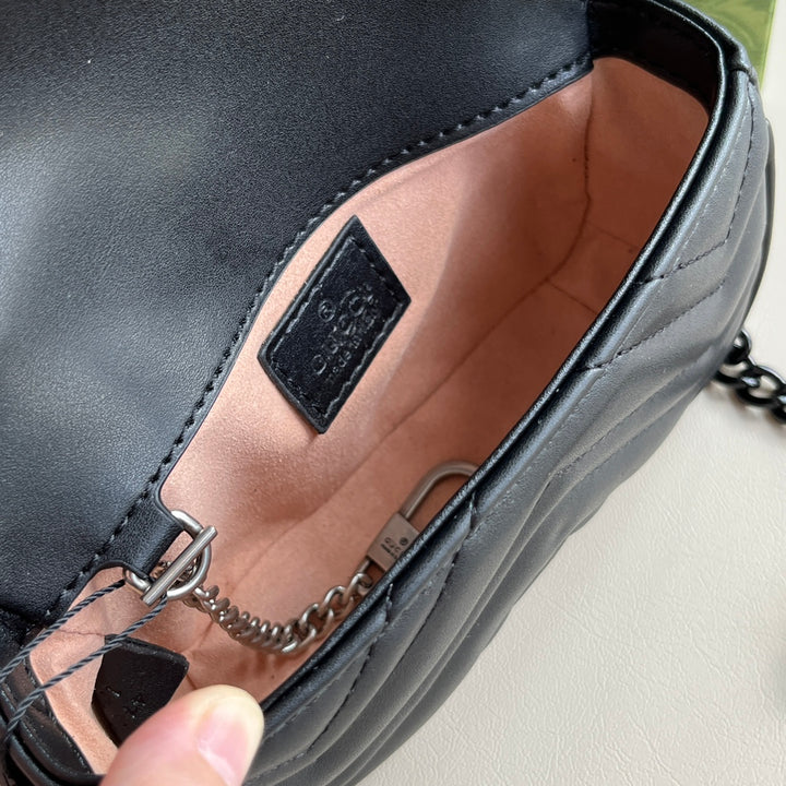 4 Colors - Mini Wave Print Handbag