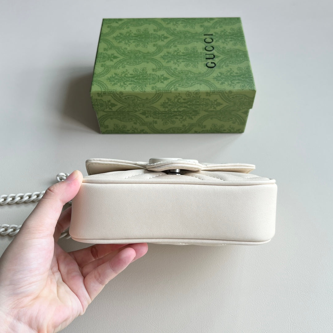 4 Colors - Mini Wave Print Handbag