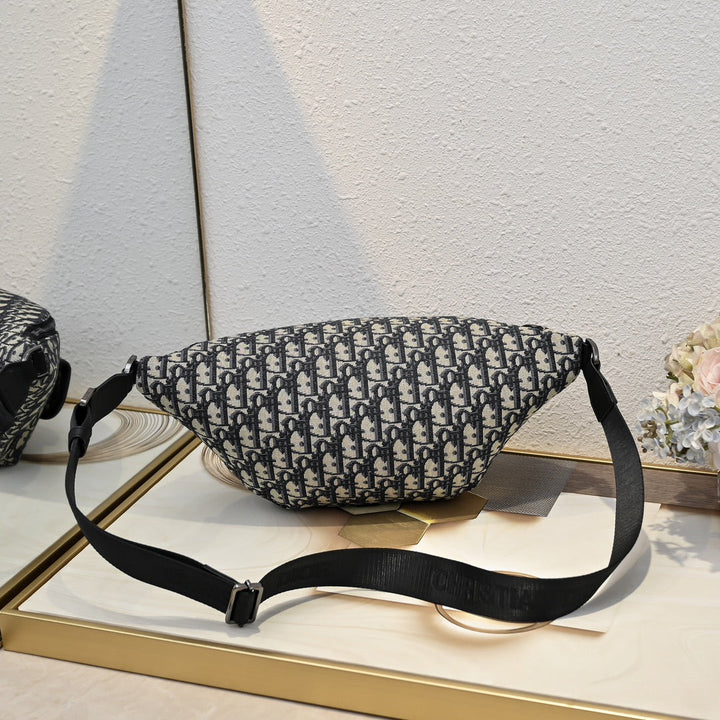 2 Colors Spring 2025 New Crossbody Bag