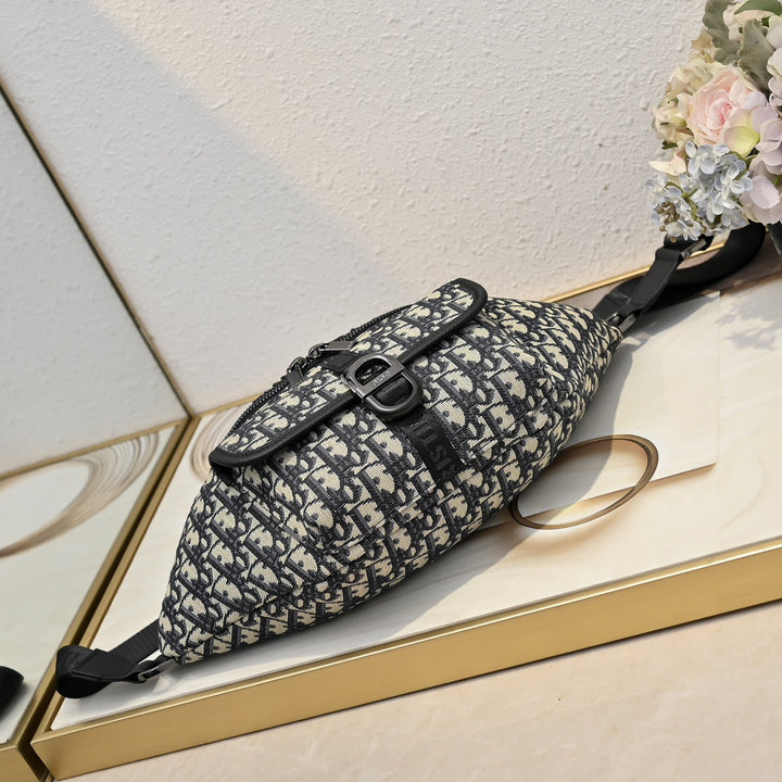 2 Colors Spring 2025 New Crossbody Bag