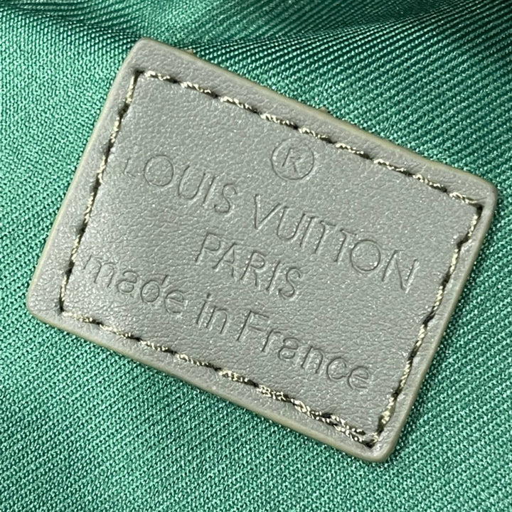 2 Colors - Classic Pattern Gradient Color Shoulder Bag