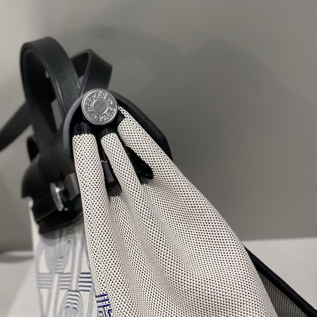 4 Colors - Stylish Waterproof Canvas Collection Handbags
