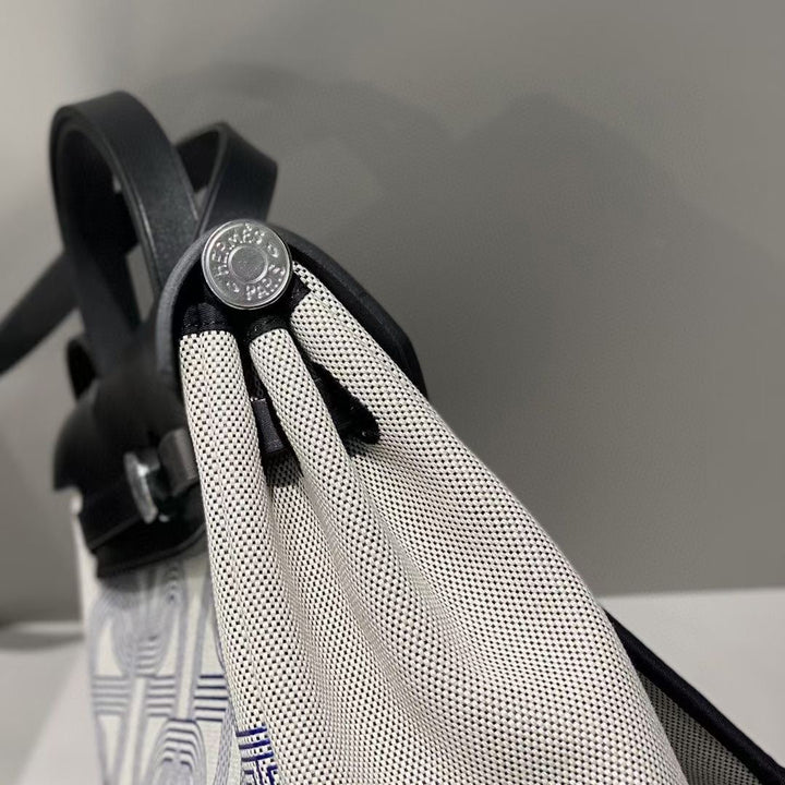 4 Colors - Stylish Waterproof Canvas Collection Handbags