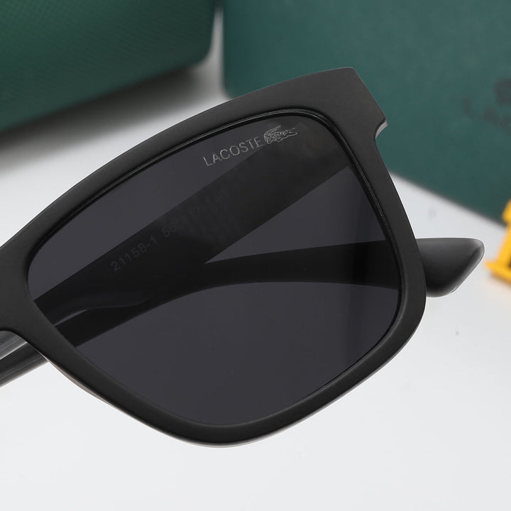 4 Colors Elegant Frosted Sunglasses