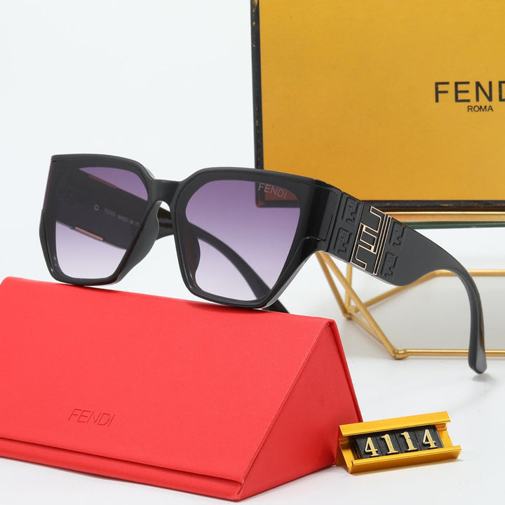 4 Colors Large Embossed Sunglasses