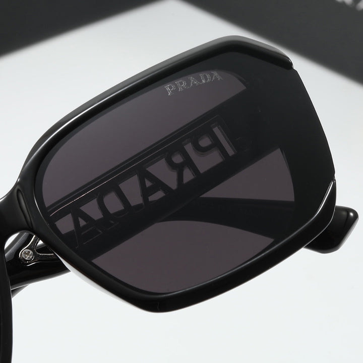 4 Colors Hollowed out logo sunglasses