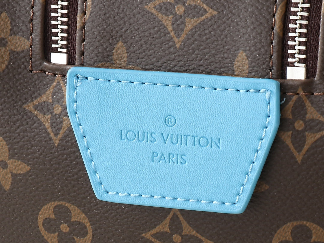 2 Colors - Large Capacity Toilet Bag