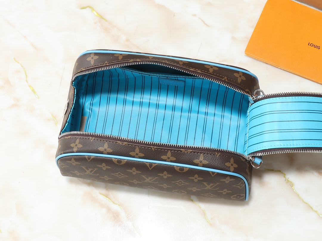 2 Colors - Large Capacity Toilet Bag