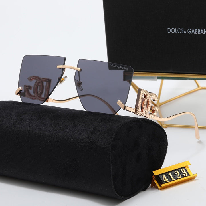 4 Colors Metal Monogram Sunglasses